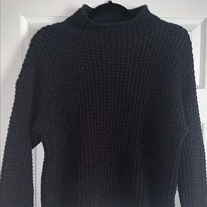 American Eagle Knitted Sweater